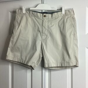 J. Crew Light Beige Men's Flat Front Shorts 38x7
